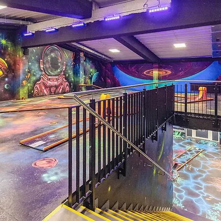 12 Person In * Wendtorf