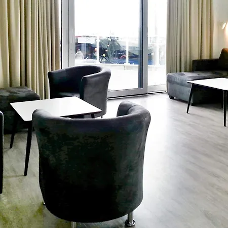 12 Person In * Wendtorf